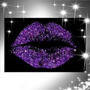 Meet your Posher, Kandii